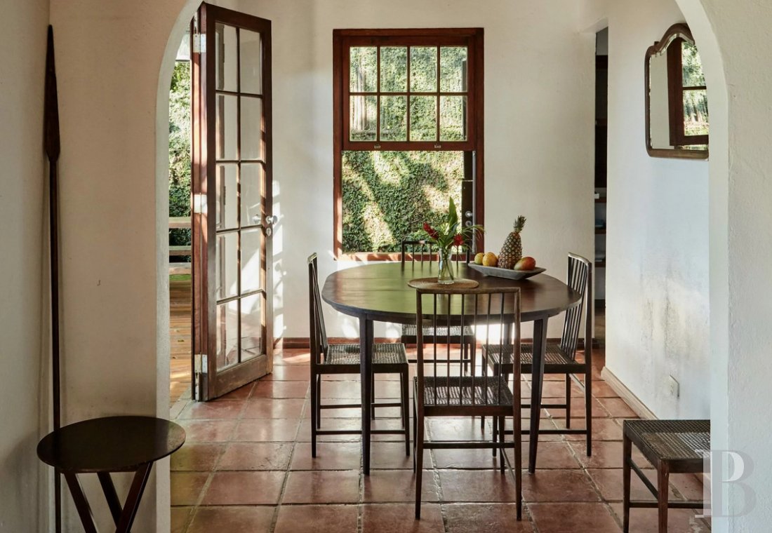 A colonial-inspired house surrounded by nature in Picinguaba, on the Brazilian coast between São Paulo and Rio de Janeiro - photo  n°14